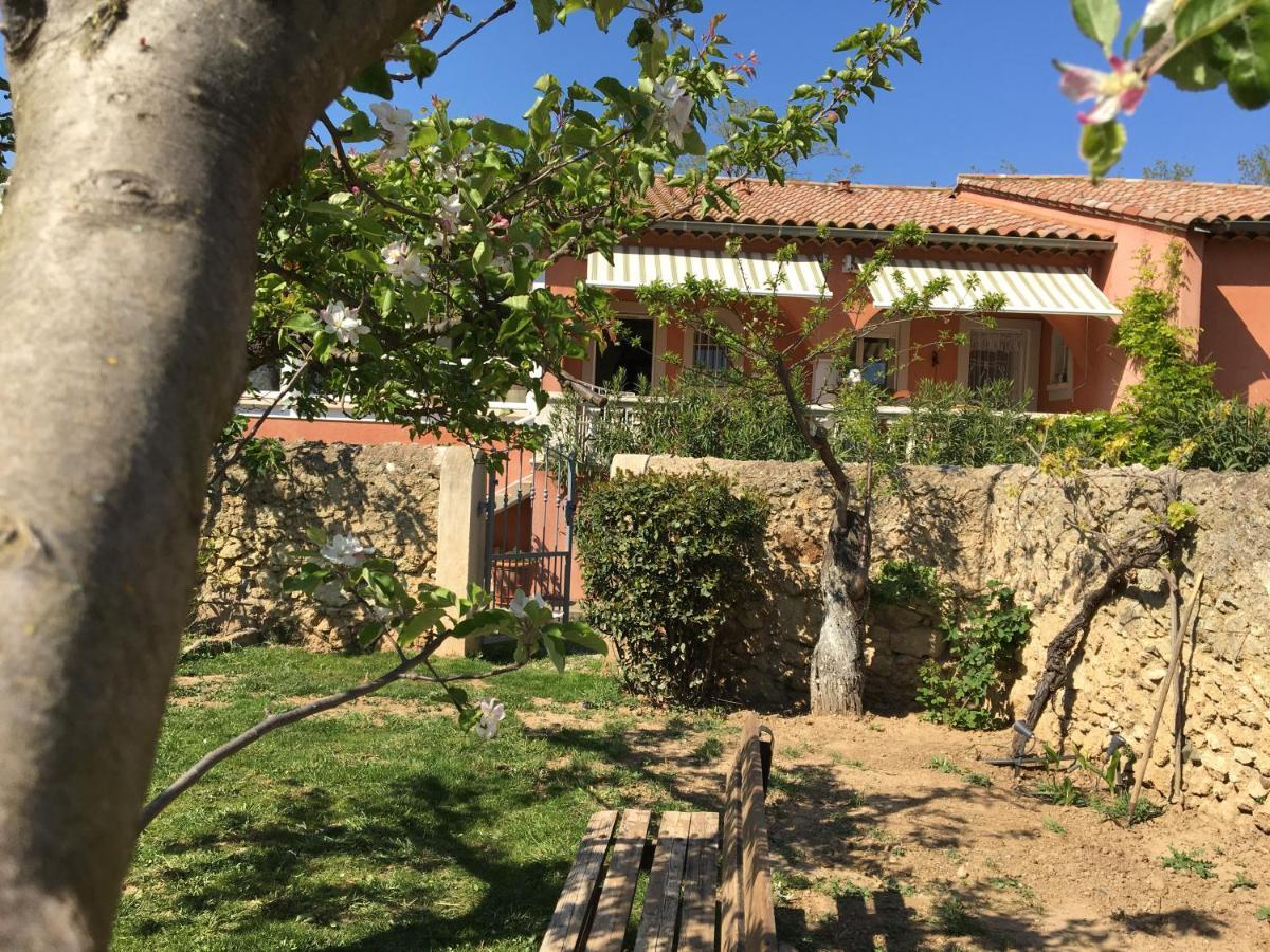 Hotel La Closerie Villeneuve-lès-Béziers Exterior foto